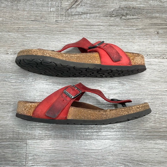 Birkenstock Gizeh Sandals in Dark Red Size 38 or 7-7.5 - Picture 3 of 8